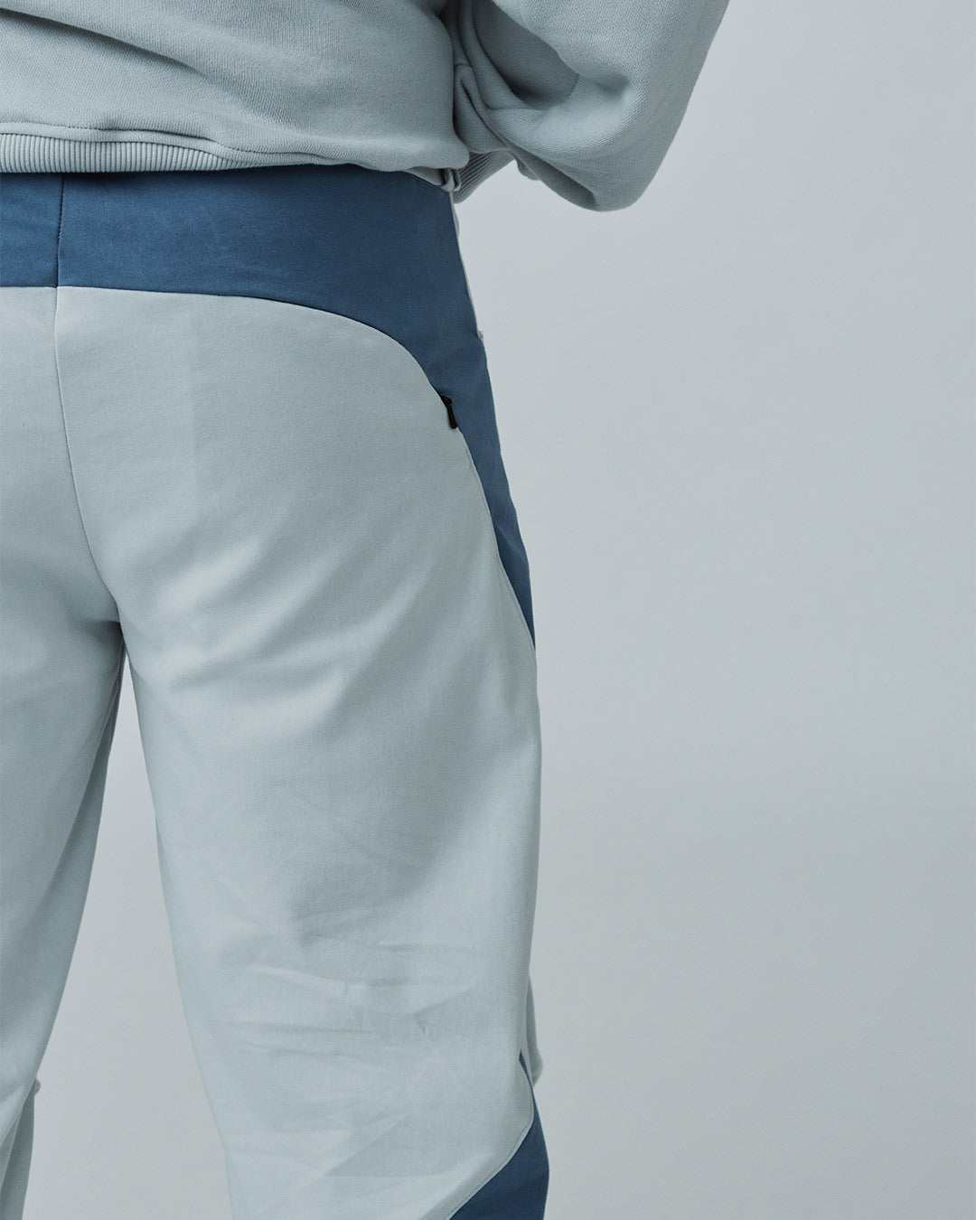 The “Tie” Inlay Trouser (Grey/Blue)